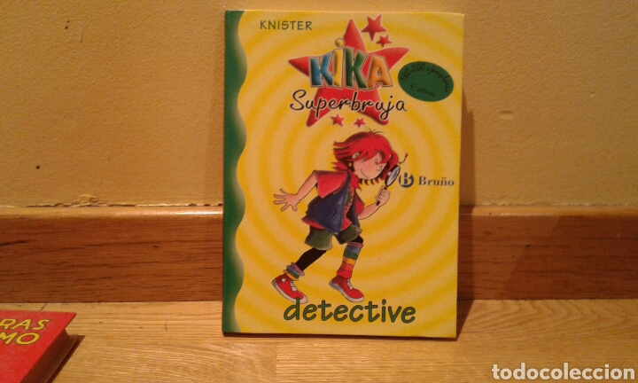 Libros de segunda mano: Kika superbruja detective - Foto 1