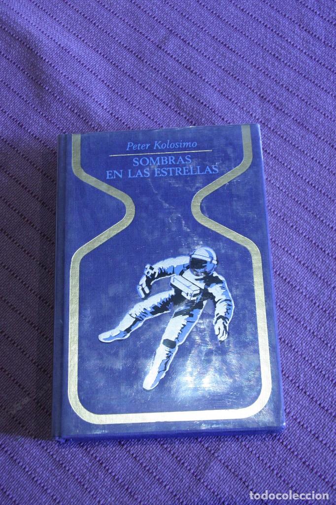 Libros de segunda mano: PETER KOLOSIMO - SOMBRAS EN LAS ESTRELLAS (1976) - Foto 1