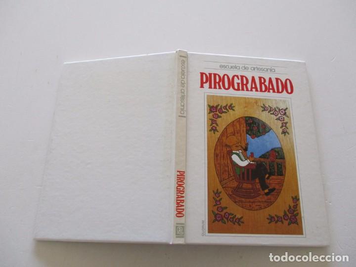 Libros de segunda mano: Prirograbado. Escuela de Artesan&iacute;a. RMT81777. - Foto 1