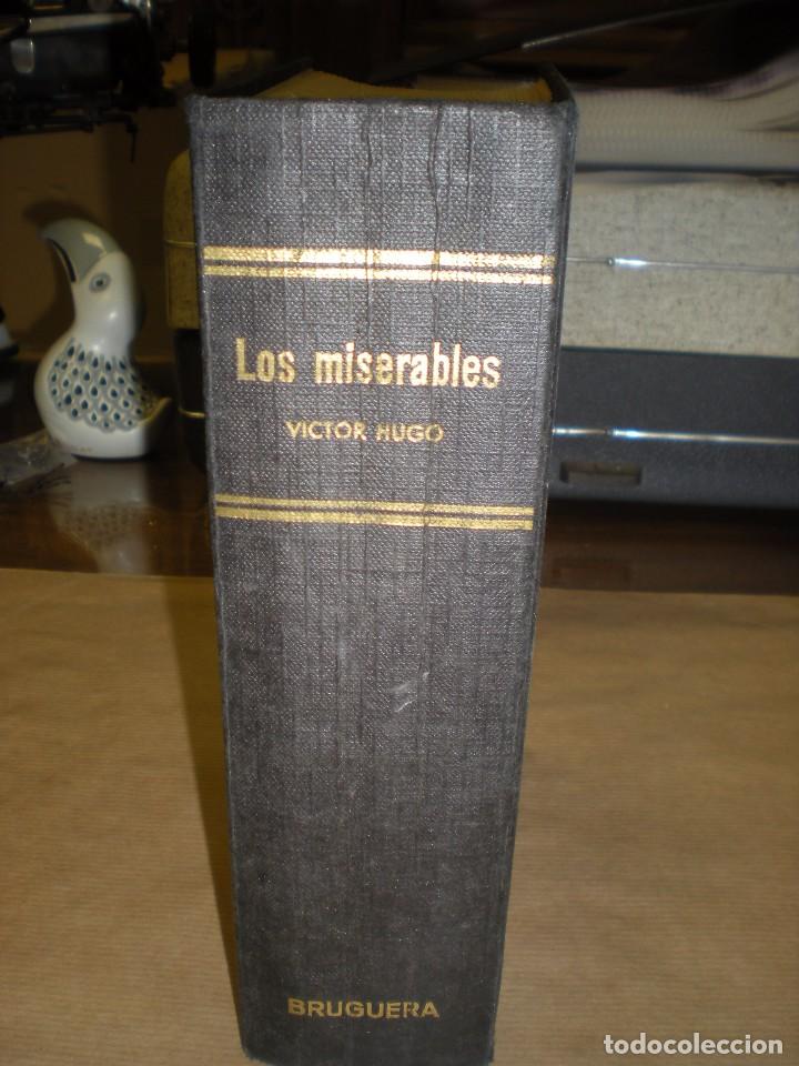 Libros de segunda mano: Los miserables de V&iacute;ctor Hugo 2&ordm; edici&oacute;n de 1967 - Foto 2