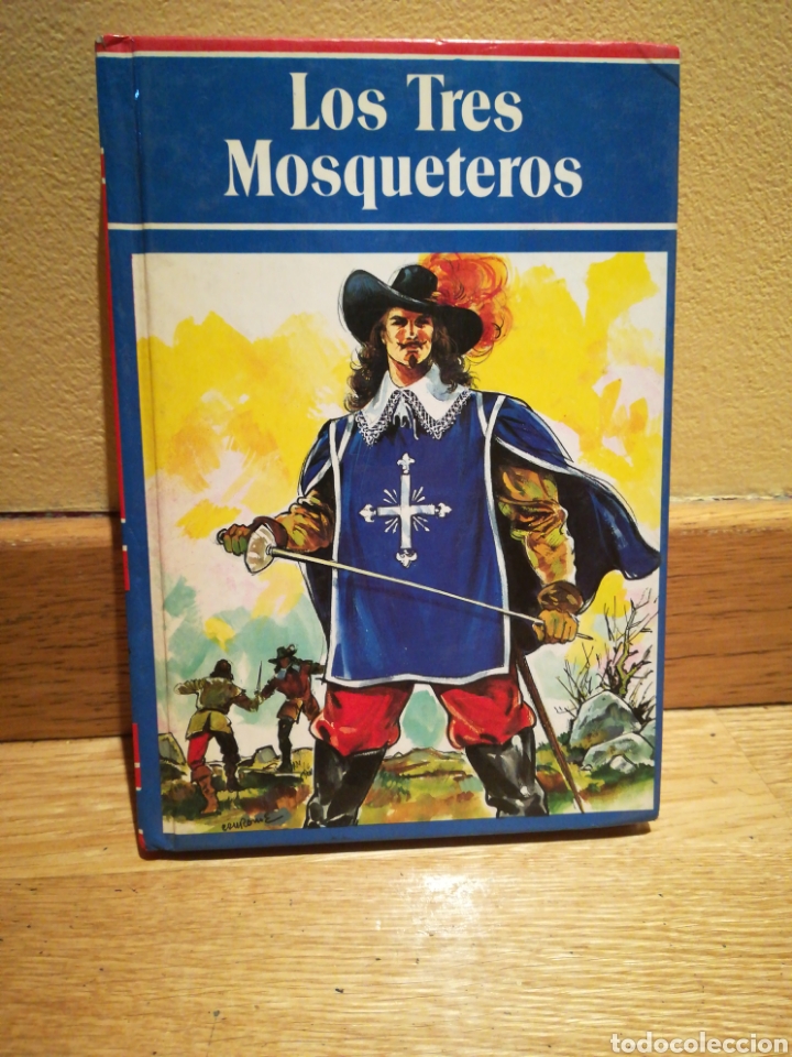 Libros de segunda mano: Los tres mosqueteros   A. Dumas - Foto 1