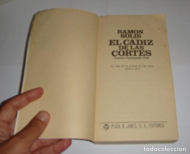 Libros de segunda mano: El C&aacute;diz de las Cortes. Ramon Solis. - Foto 2