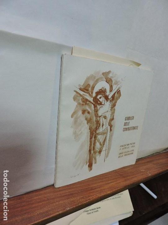 Libros de segunda mano: Giubileo delle confraternite. Piazza de San Pietro 1984 - Foto 1
