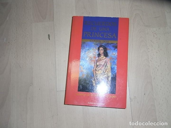 Libros de segunda mano: Gayatri Devi, Recuerdos de una princesa, Ed. Juventud, 1943 - Foto 1