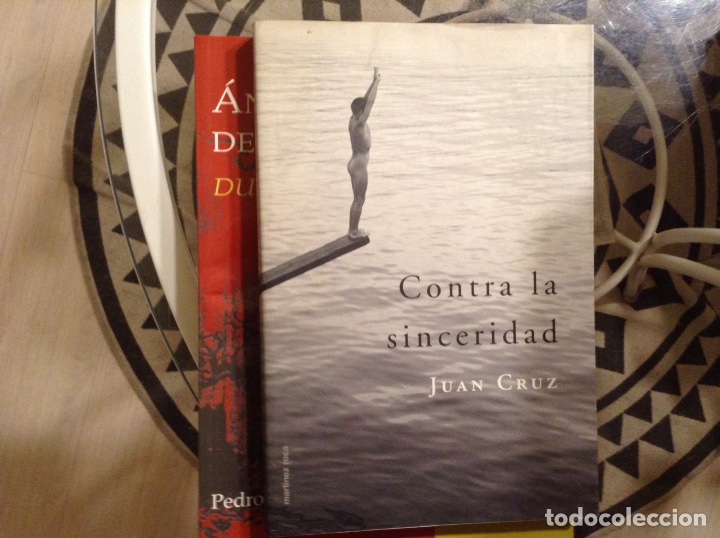 Libros de segunda mano: Contra la sinceridad. Juan Cruz - Foto 1