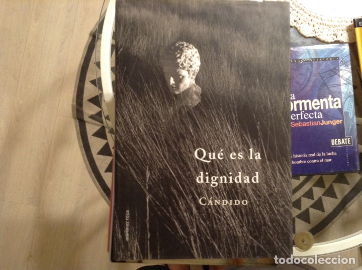 Libros de segunda mano: Qu&eacute; es la dignidad. C&aacute;ndido - Foto 1