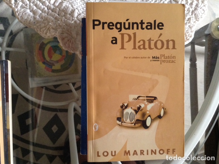Libros de segunda mano: Preg&uacute;ntale a Plat&oacute;n. Lou Marinoff - Foto 1