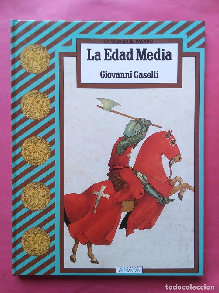 Libros de segunda mano: LA EDAD MEDIA GIOVANNI CASELLI 1988 ANAYA - Foto 1
