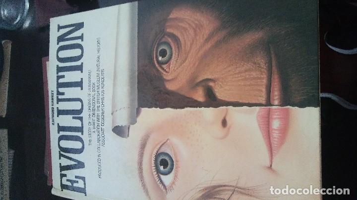 Libros de segunda mano: Evolution. Raymond Hawkey - Foto 1