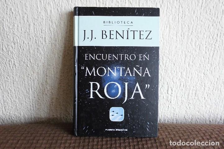 Libros de segunda mano: Encuentro en monta&ntilde;a roja. J.J. Benitez. Libro - Foto 1