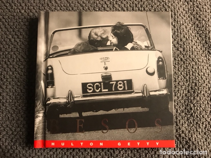 Libros de segunda mano: BESOS, por Hulton Getty (a.2003) - Foto 1
