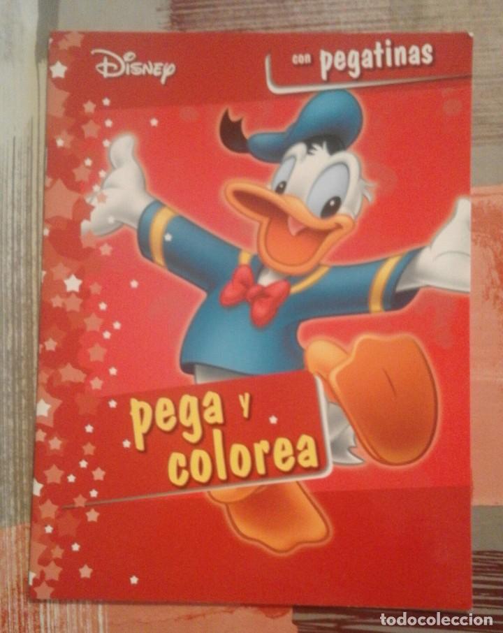 Libros de segunda mano: Disney. Pega y colorea, con pegatinas. - Foto 1