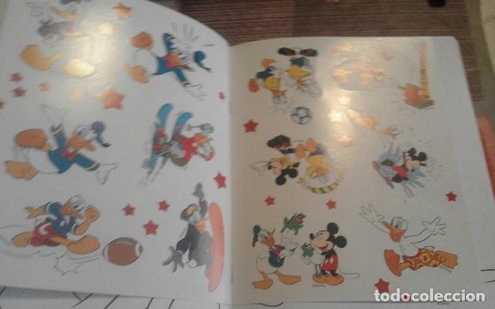 Libros de segunda mano: Disney. Pega y colorea, con pegatinas. - Foto 4