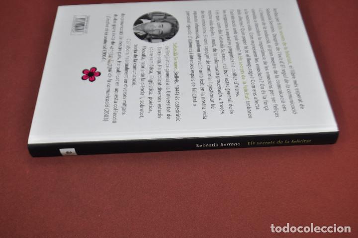 Libros de segunda mano: els secrets de la felicitat - sebasti&agrave; serrano - AJB - Foto 2