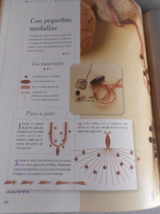 Libros de segunda mano: COLLARES Y ABALORIOS - Foto 12