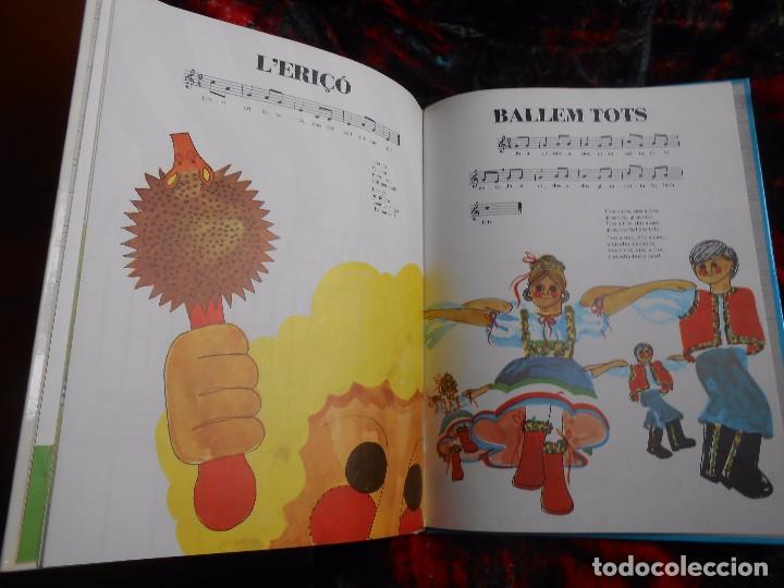 Libros de segunda mano: JUGUEM   CANTANT  4&ordf; Edici&oacute;  1982 - Foto 3