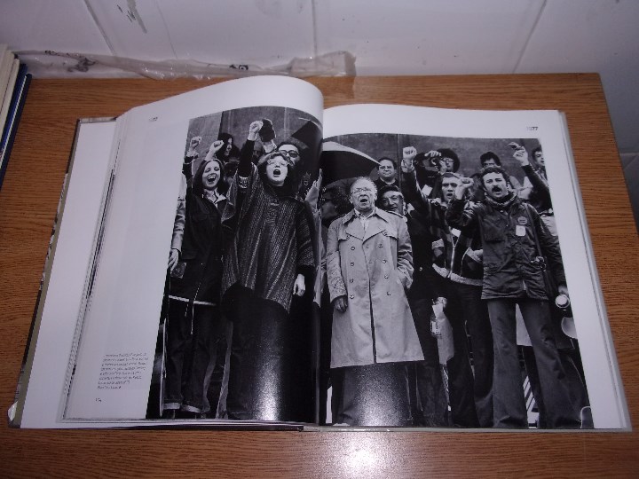 Libros de segunda mano: LA TRANSICI&Oacute;N - TOMO 7 - EL PAIS. - Foto 3