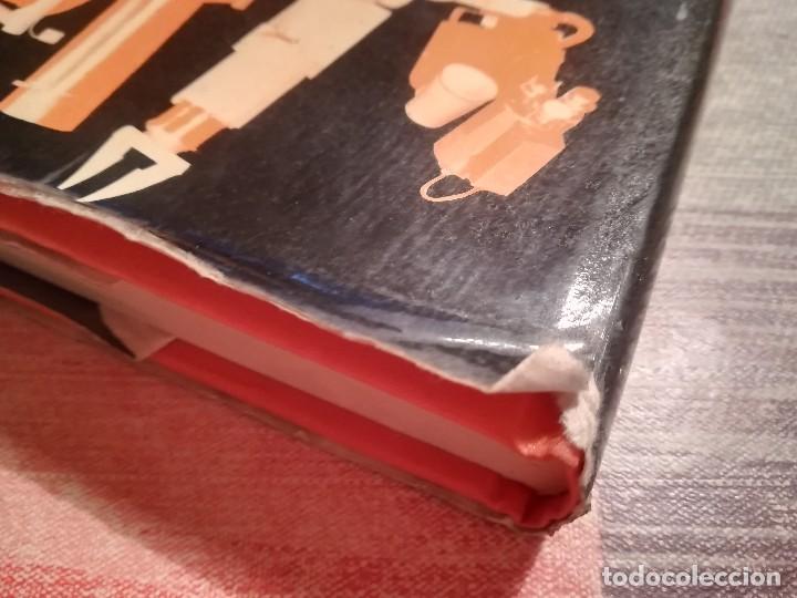 Libros de segunda mano: Robotics - John F. Young - en ingl&eacute;s - Foto 3