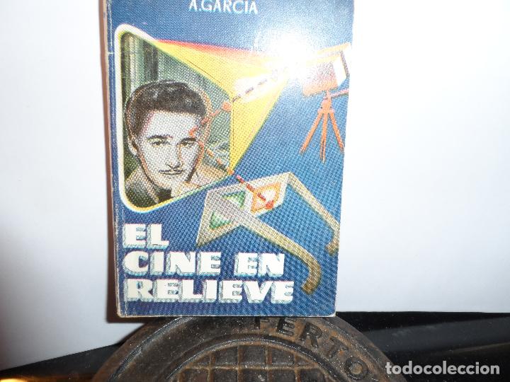 Libros de segunda mano: EL CINE EN RELIEVE - ENCICLOPEDIA PULGA - Foto 1