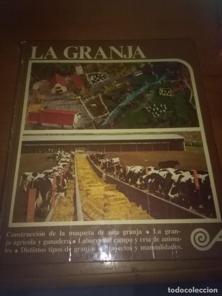 Libros de segunda mano: LA GRANJA. CONSTRUCI&Oacute;N DE LA MAQUETA DE UNA GRANJA. EST6B4 - Foto 1