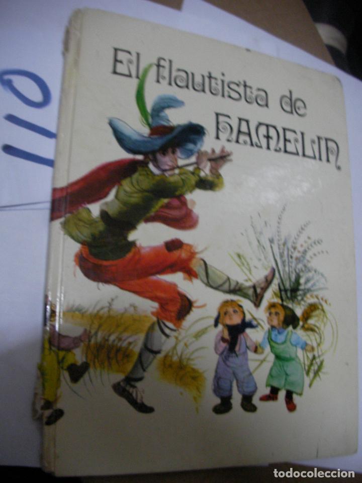Libros de segunda mano: ANTIGUO CUENTO - EL FLAUTISTA DE HAMELIN - Foto 1