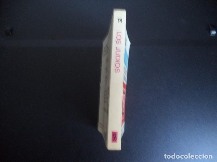 Libros de segunda mano: Mini libro Los Judios. - Foto 3