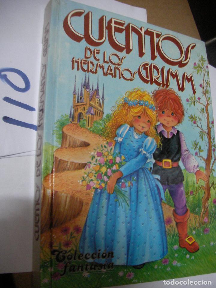 Libros de segunda mano: ANTIGUO LIBRO CUENTOS DE LOS HERMANOS GRIMM - Foto 1