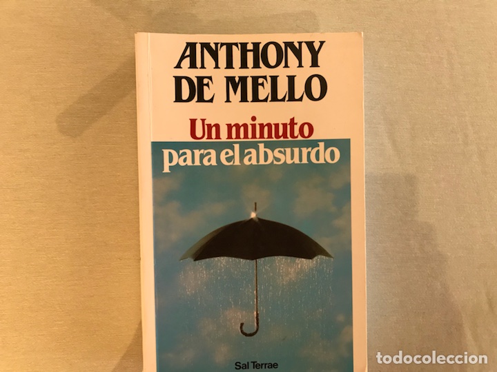 Libros de segunda mano: Un minuto para el absurdo. Anthony De Mello - Foto 1