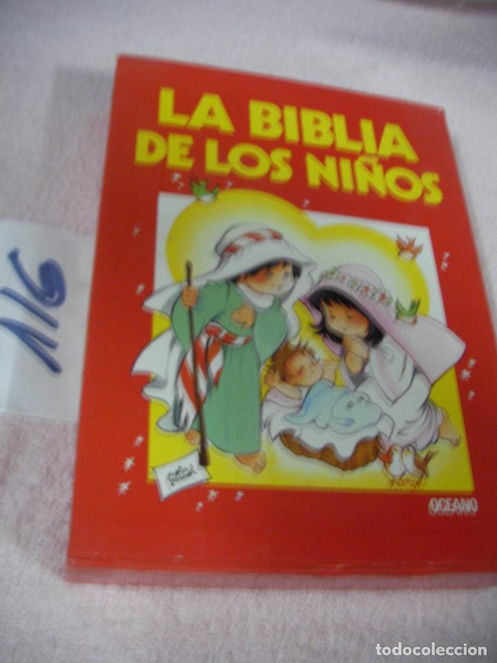Libros de segunda mano: ANTIGUO LIBRO - LA BIBLIA DE LOS NI&Ntilde;OS - TRES TOMOS - Foto 1