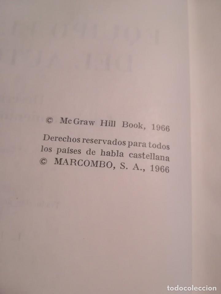 Libros de segunda mano: Equipo el&eacute;ctrico del autom&oacute;vil - William H. Crouse - Foto 6