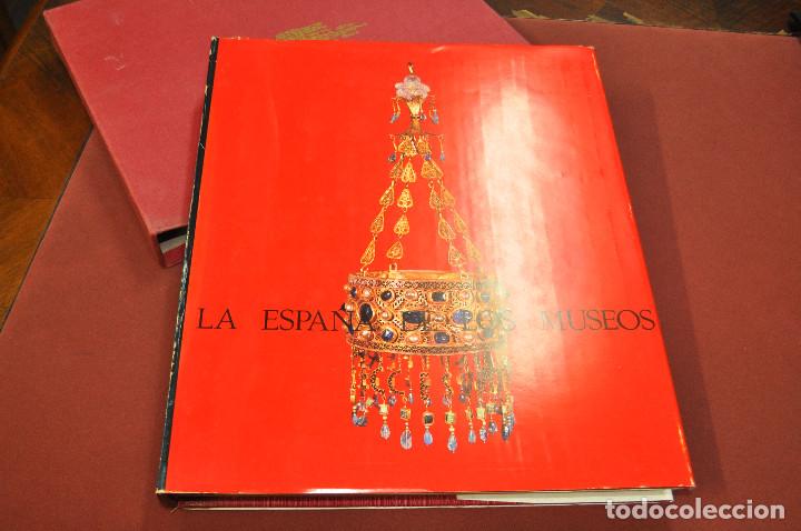 Libros de segunda mano: la espa&ntilde;a de los museos - con caja contenedora - ARB - Foto 1