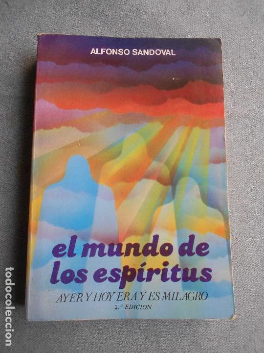 Libros de segunda mano: EL MUNDO DE LOS ESPIRITUS - Foto 1