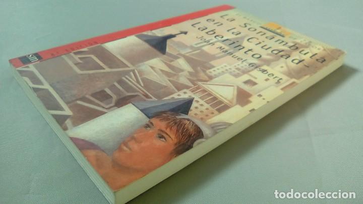 Libros de segunda mano: LA SONAMBULA EN LA CIUDAD-LABERINTO.- JOAN MANUEL GISBERT - Foto 3