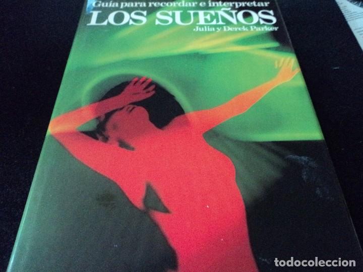 Libros de segunda mano: LOS SUE&Ntilde;OS GU&Iacute;A PARA RECORDAR E INTERPRETAR 1987 JULIA Y DEREK PARKER ED. C&Iacute;RCULO DE LECTORES - Foto 1