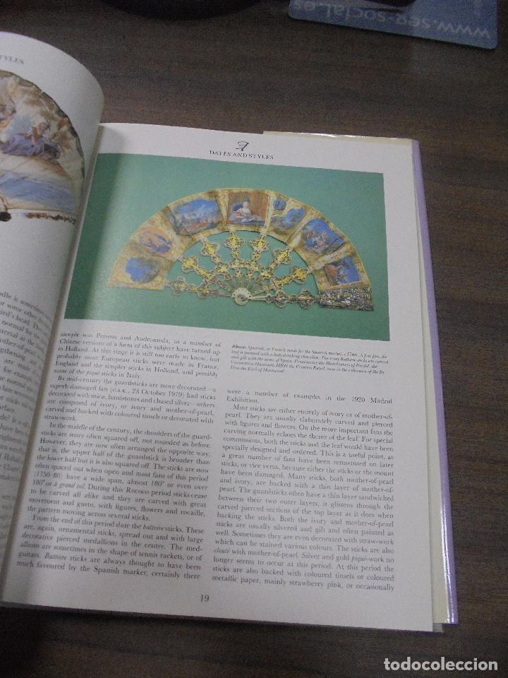 Libros de segunda mano: FANS. A COLLECTOR&acute;S GUIDE TO. SUSAN MAYOR. WELLFLEET. 1990. - Foto 5