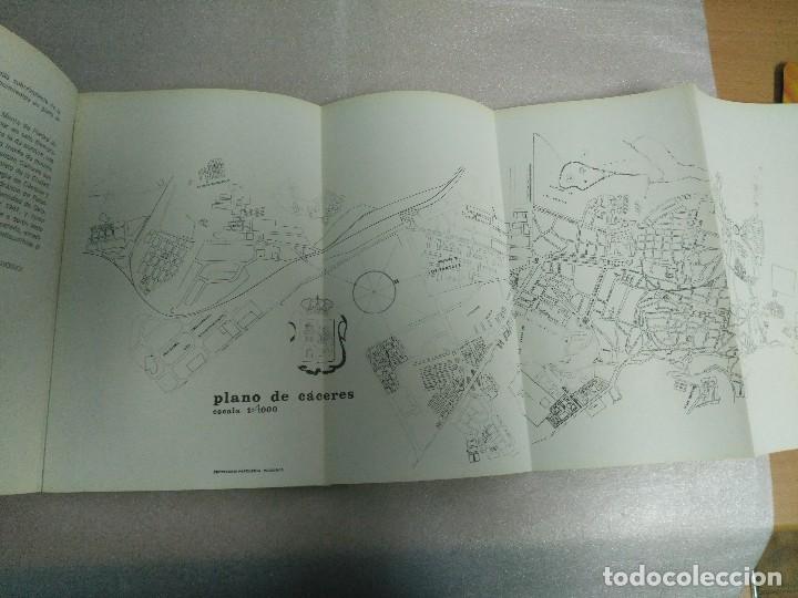 Libros de segunda mano: CACERES MONUMENTAL CON MAPAS Y PLANOS HISTORICOS - Foto 3