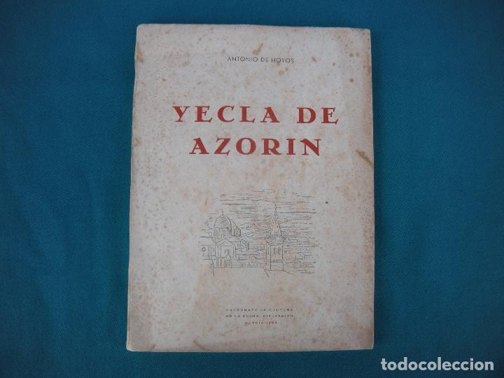 Libros de segunda mano: YECLA DE AZOR&Iacute;N, ANTONIO DE HOYOS 1954. - Foto 1