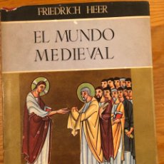 Libros de segunda mano: EL MUNDO MEDIEVAL(39€)