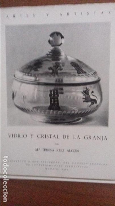 Libros de segunda mano: VIDRIO Y CRISTAL DE LA GRANJA . TERESA RUIZ ALCON. - Foto 1