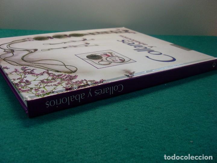 Libros de segunda mano: COLLARES Y ABALORIOS / Circulo de lectores. 2006 - Foto 5