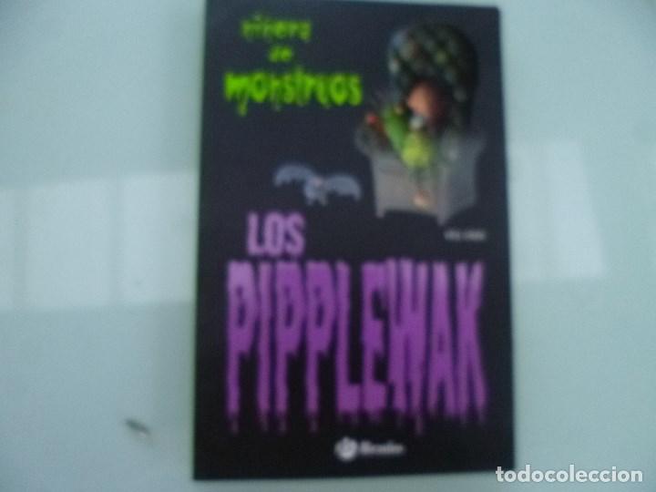 Libros de segunda mano: Ni&ntilde;era de monstruos. Los Pipplewak - Kes Gray - Foto 1