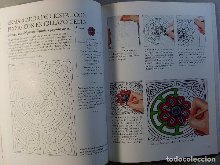 Libros de segunda mano: C&Oacute;MO PINTAR EN VIDRIO. Modelos Cl&aacute;sicos / Judy Balchin / 1999. Celeste ediciones - Foto 3