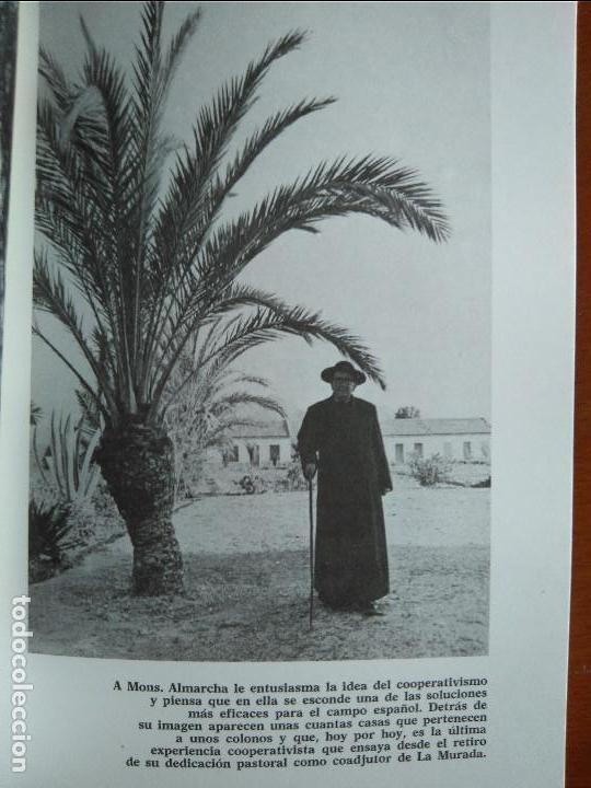 Libros de segunda mano: LOCOS A LO DIVINO, ANTONIO ARADILLAS - Foto 2