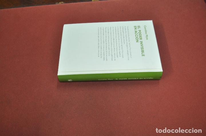 Libros de segunda mano: El poder invisible en acci&oacute;n - Caroline Myss - RBA - AJ2 - Foto 2