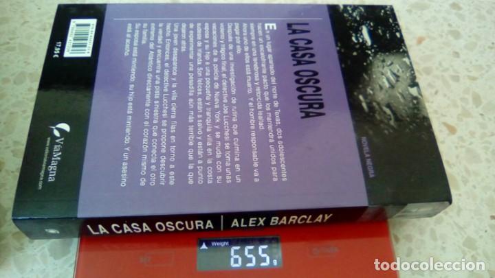 Libros de segunda mano: LA CASA OSCURA.- ALEX BARCLAY - Foto 4
