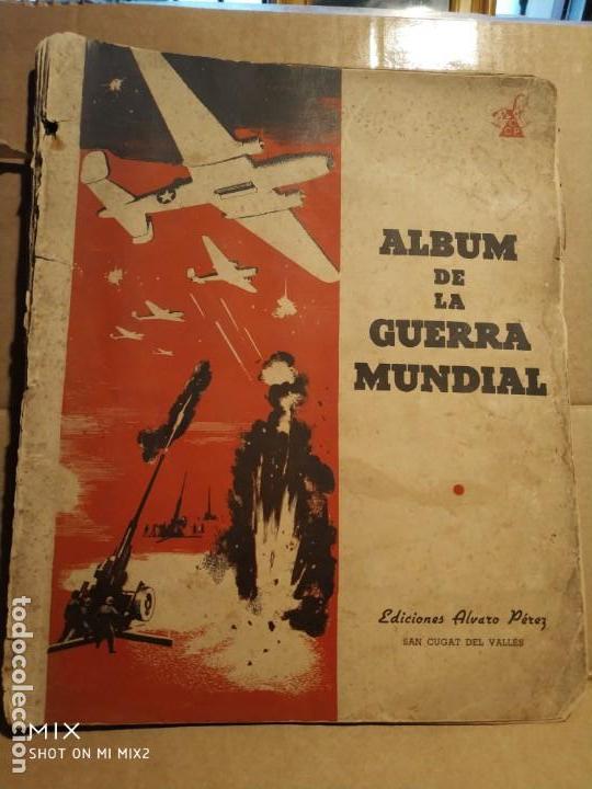Libros de segunda mano: &Aacute;LBUM DE LA GUERRA MUNDIAL EJEMPLAR DE COLABORADOR 1945 completo