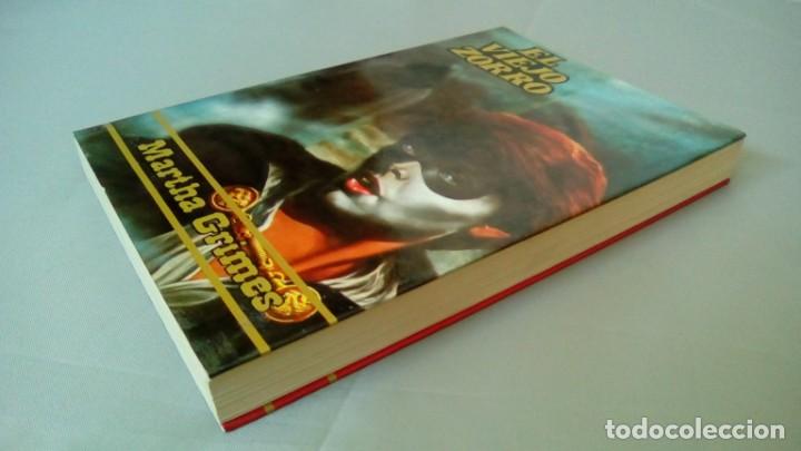 Libros de segunda mano: EL VIEJO ZORRO.- MARTHA GRIMES - Foto 3