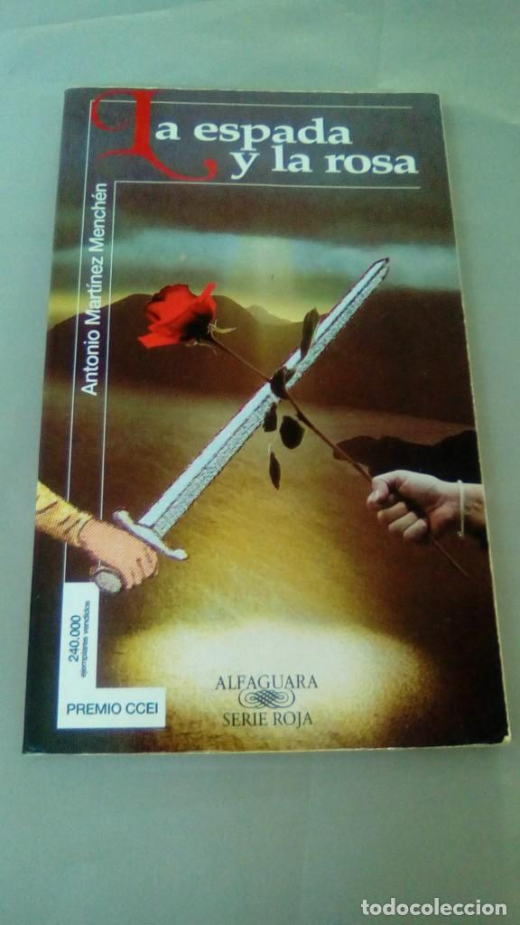 Libros de segunda mano: LA ESPADA Y LA ROSA - Foto 1