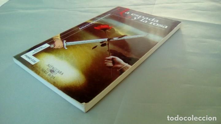 Libros de segunda mano: LA ESPADA Y LA ROSA - Foto 3