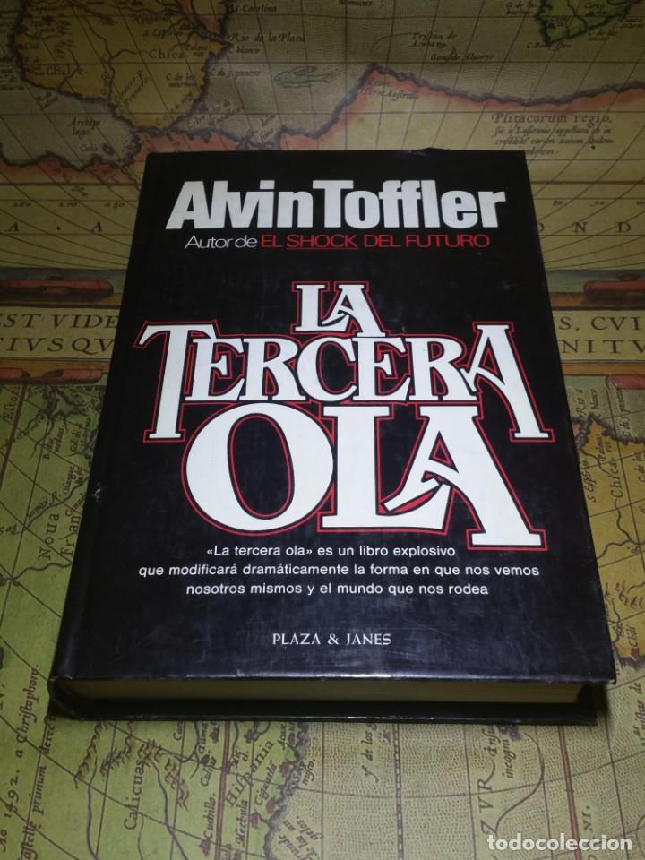 Libros de segunda mano: LA TERCERA OLA- ALVIN TOFFLER-1&ordf; EDICION 1980